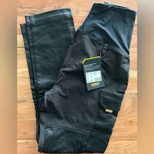 Blåkläder's Maternity Cargo Pants